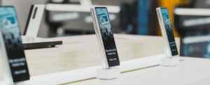Samsung 、3台がInVue 。